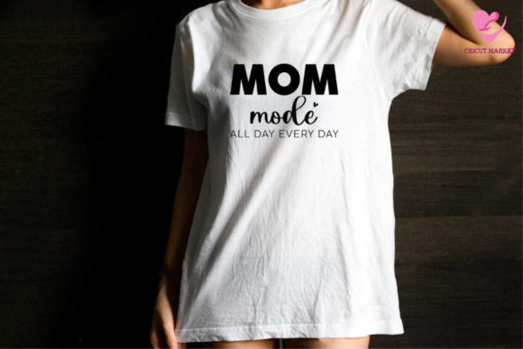 Mom Gift Graphic: Crafts and Graphics for Branding